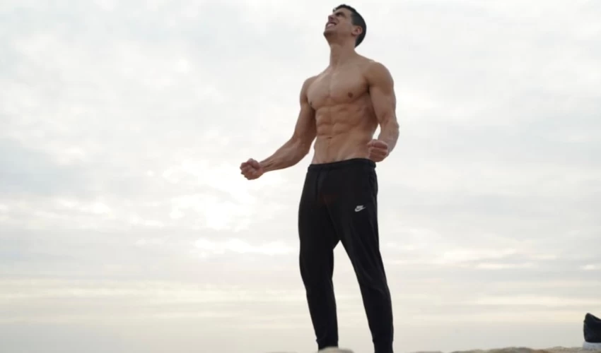 "לא רציתי לצאת מהארון, עד שאני לא אעשה באזר". שלמה ויצמן (צילום: זיו ליטאני)