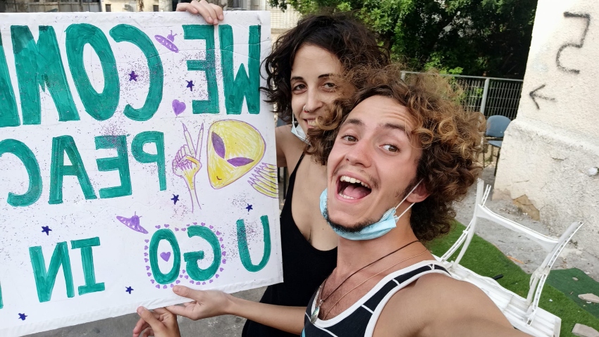 "הייתה מאוד פתוחה בנוגע לקשיים שלה בחיים". דר רז וזוהר בן אלי (צילום: דף הפייסבוק)