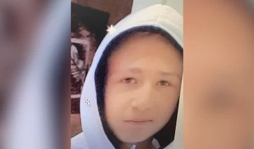 נעדר, יוליאן סטרנזט