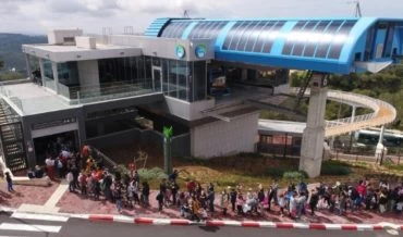 150 קרוניות שייצאו מהתחנה מדי 15 שניות ויסיעו עד שמונה נוסעים בכל קרונית. הרכבלית (צילום: נתיבי ישראל)