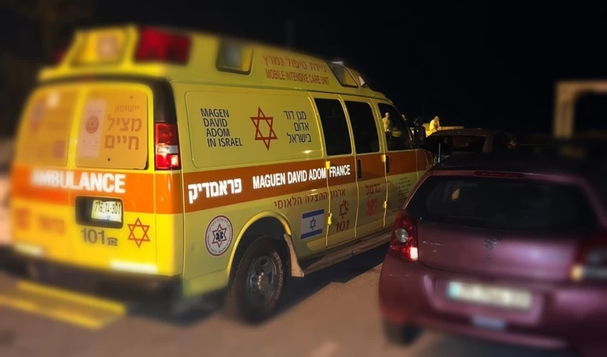 בן 70 טבע בחוף בת גלים (צילום: תיעוד מבצעי מד"א)