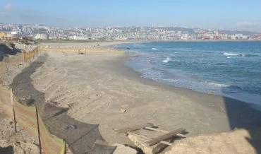 הזנת חול בחופי דרום מפרץ חיפה (צילום: גידי בטלהיים, המשרד להגנת הסביבה)