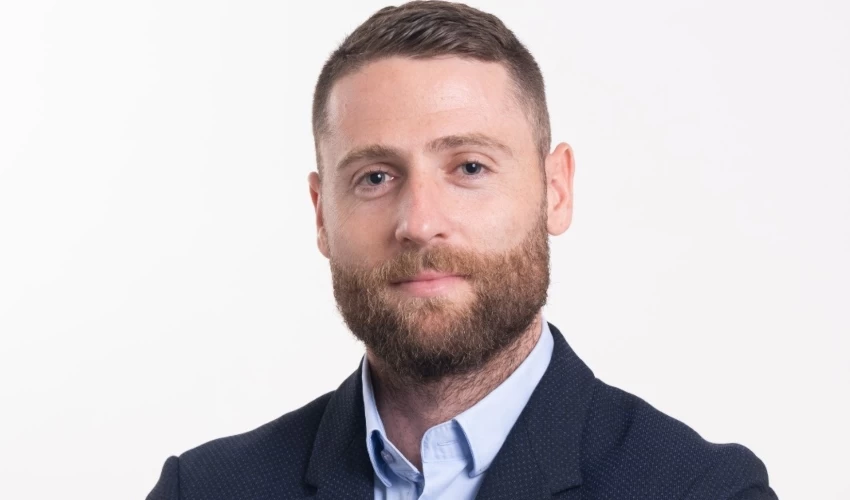 אלכס קרמר (צילום: אלוניס)