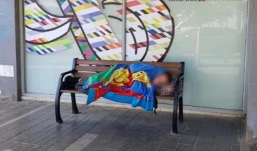 דר רחוב במרכז הכרמל (צילום: סעיף 27א' לחוק זכויות יוצרים)