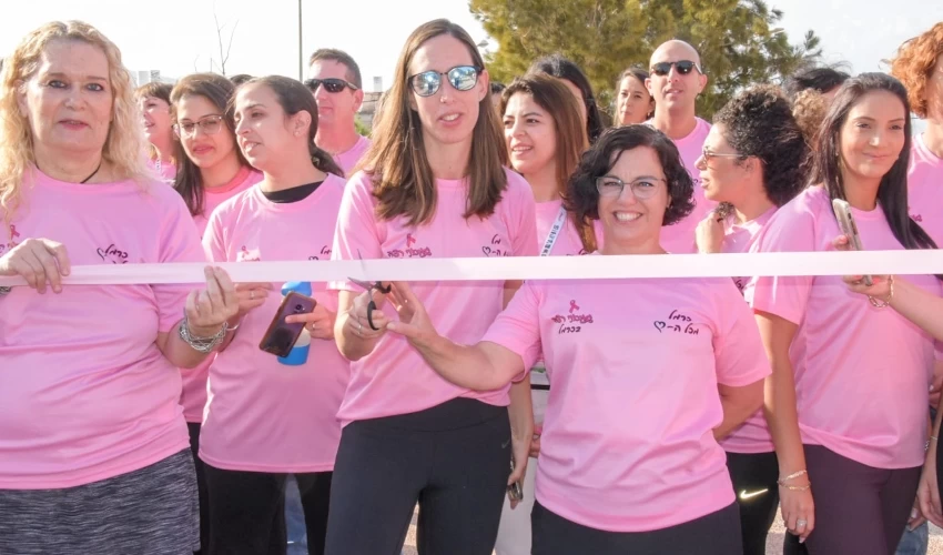 מרוץ כרמל להעלאת המודעות לסרטן השד (צילום: ירון חזן)