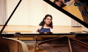 הפסנתרנית יובל שמילה (צילום: רפי אשל)