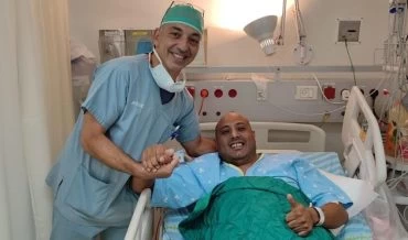 ד"ר אסף דנון וסעיד אבו שקאר (צילום: אלי דדון ומיכל קליינברג)