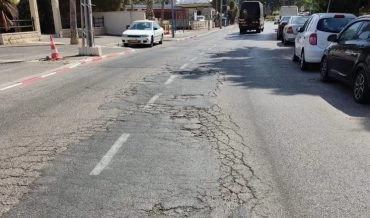 כביש משובש (צילום: יובל בוסין)