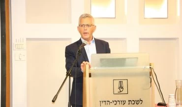 עו"ד רון ברנט