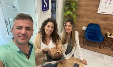 עוה"ד שלומי סימון וגלית חורי עם יעל חיון