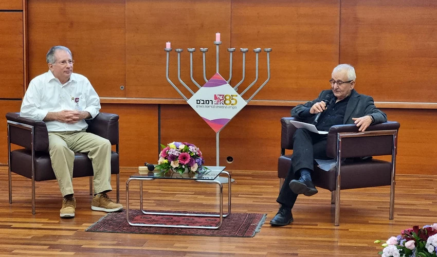 פרופ' משה רוח ופרופ' מיכאל הלברטל (צילום: הקריה הרפואית רמב"ם)