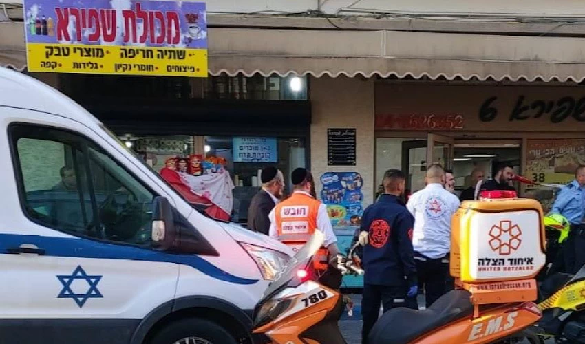 זירת האירוע ברחוב שפירא (צילום: איחוד הצלה)