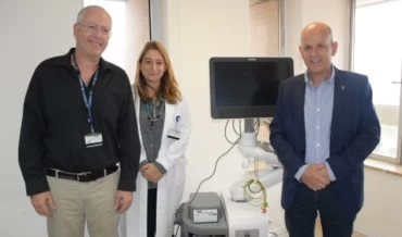 מנכל צים אלי גליקמן, ד"ר קרן לביא נבו ומנהל כרמל ד"ר אבי גולדברג (צילום: אלי דדון)